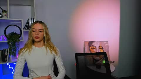 Snapshot of amelia_lovely1 chatting on 20, 3, 2026 amelia lovely1 online show from 20, 3, 2026