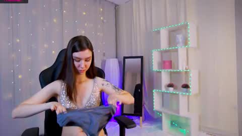 Anna online show from 29, 1, 2025