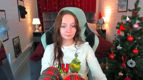Snapshot of ameliamalina chatting on 15, 12, 2024 Amelia online show from 15, 12, 2024