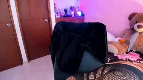 I am Ame  Nice to meet you   online show from 17, 9, 2025