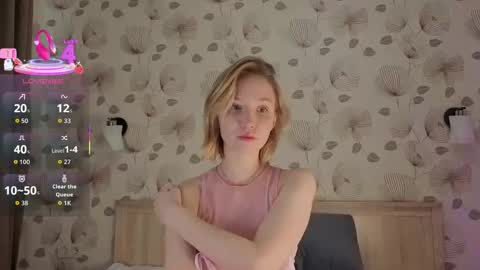 Snapshot of ameliamurrr chatting on 12, 10, 2025 Emmy online show from 12, 10, 2025