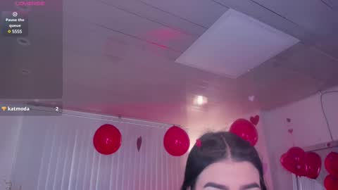 Amelie Jons online show from 14, 2, 2025