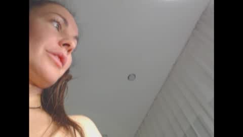 amelinamersi online show from 22, 10, 2025