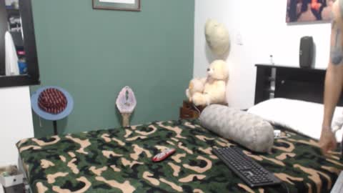 Snapshot of americanbig_dick chatting on 15, 9, 2025 Lucian online show from 15, 9, 2025