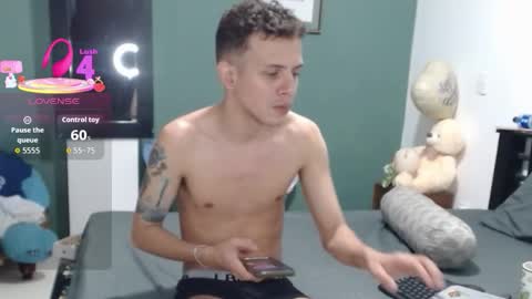 Snapshot of americanbig_dick chatting on 27, 9, 2025 Lucian online show from 27, 9, 2025