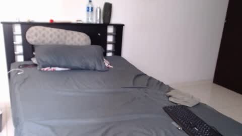 Snapshot of americanbig_dick chatting on 18, 10, 2025 Lucian online show from 18, 10, 2025