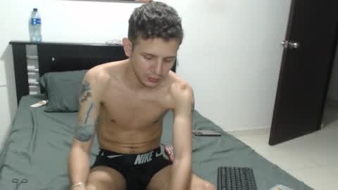 Snapshot of americanbig_dick chatting on 31, 10, 2025 Lucian online show from 31, 10, 2025