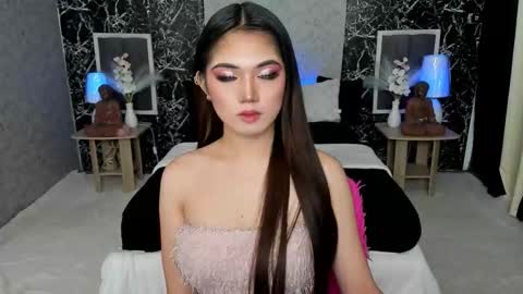 Claire online show from 13, 10, 2025