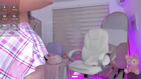 Ami  online show from 10, 9, 2025