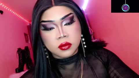 Queen Mireska online show from 27, 10, 2025