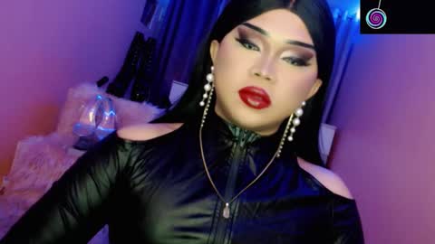 Snapshot of amiadoll chatting on 17, 2, 2026 Queen Mireska online show from 17, 2, 2026