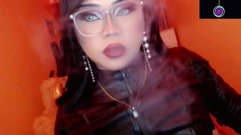 Snapshot of amiadoll chatting on 28, 2, 2026 Queen Mireska online show from 28, 2, 2026