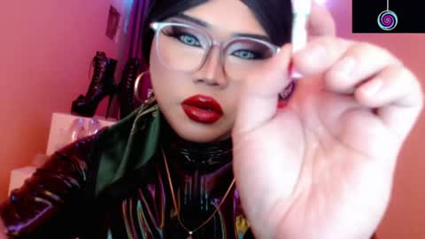 Snapshot of amiadoll chatting on 20, 3, 2026 Queen Mireska online show from 20, 3, 2026