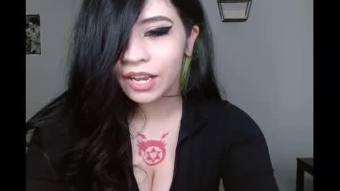 Snapshot of amilustxx chatting on 28, 9, 2025 amilust online show from 28, 9, 2025