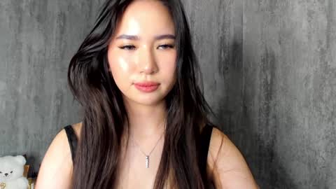 Snapshot of amina_artin chatting on 11, 1, 2025 Amina online show from 11, 1, 2025