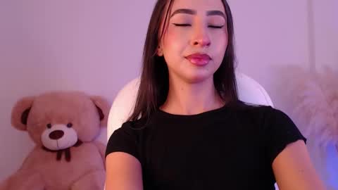 Snapshot of amonet_x chatting on 27, 9, 2025 Sophi online show from 27, 9, 2025