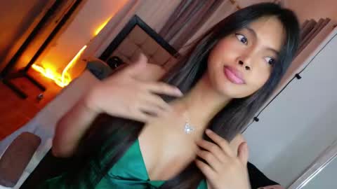 Snapshot of amor_prinsesa chatting on 3, 10, 2025 Prinsesa online show from 3, 10, 2025