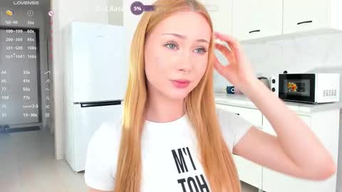 Mia online show from 22, 9, 2025