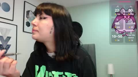 Amy 3 online show from 3, 12, 2025