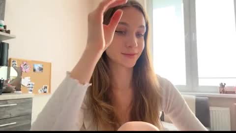 Snapshot of amy_chill chatting on 6, 2, 2026 Amy Chill online show from 6, 2, 2026