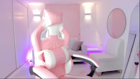 Emily online show from 17, 1, 2025