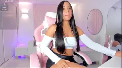 Emily online show from 26, 2, 2025