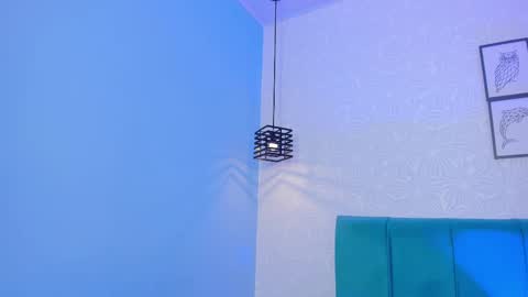 Snapshot of amy_saenz_ chatting on 10, 9, 2025 amy_saenz_ online show from 10, 9, 2025
