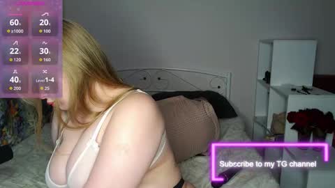 amy_skyy online show from 14, 9, 2025