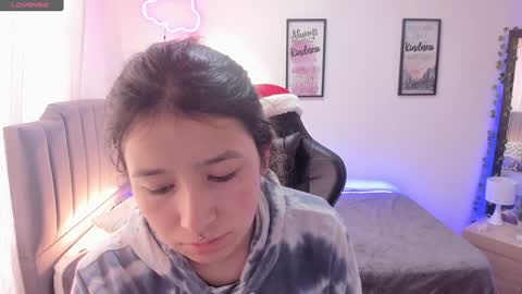 Amy sophia 3 online show from 9, 12, 2024