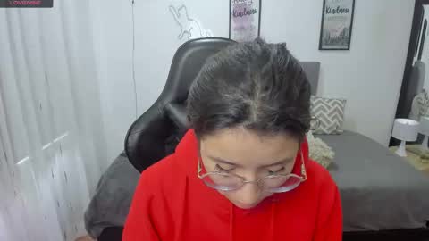 Amy sophia 3 online show from 7, 11, 2025