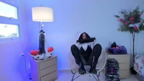 Snapshot of amy_sweetheat__ chatting on 31, 10, 2025 Amely online show from 31, 10, 2025