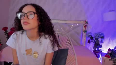 Snapshot of amy_sweetheat__ chatting on 29, 11, 2025 Amely online show from 29, 11, 2025