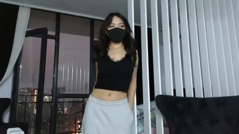 girl next door named Amy online show from 17, 1, 2025