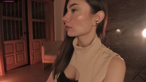 Amy Armstrong online show from 13, 12, 2024