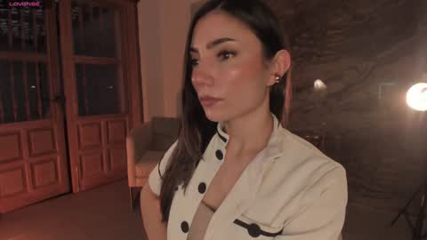 Amy Armstrong online show from 15, 12, 2024