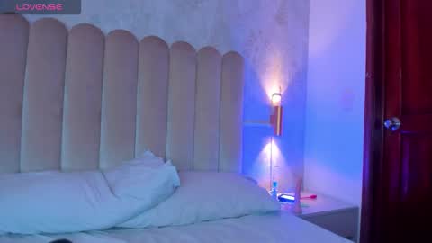 Snapshot of amymorgan_1 chatting on 7, 11, 2025 amymorgan_1 online show from 7, 11, 2025