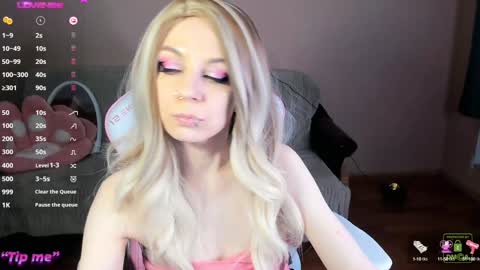 Amy Rose online show from 6, 12, 2024