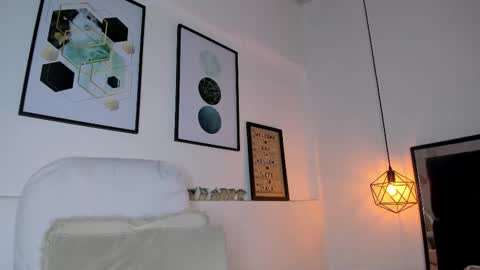 Amy online show from 2, 2, 2026