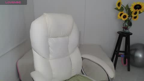  Ana  online show from 11, 10, 2025