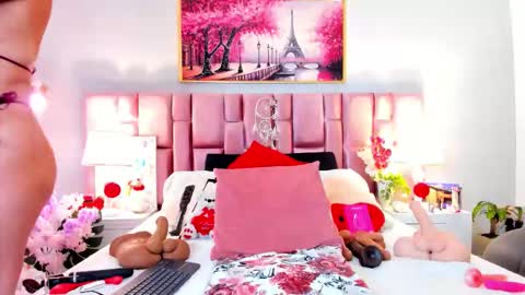 anaa_bellaa online show from 4, 2, 2026