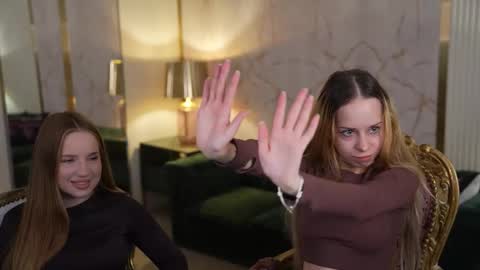 Snapshot of anabel2054 chatting on 31, 10, 2025 Sweet girls online show from 31, 10, 2025