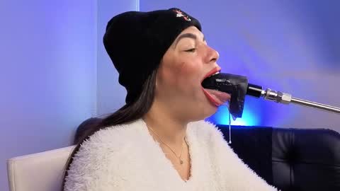 Anabel Alice Gandara online show from 27, 3, 2026