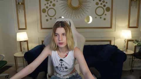 Snapshot of anabel_team054 chatting on 2, 12, 2025 PLAYHARD054 online show from 2, 12, 2025