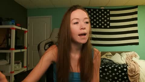 Snapshot of anabelleleigh chatting on 2, 1, 2025 Anabelleleigh online show from 2, 1, 2025