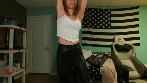 Snapshot of anabelleleigh chatting on 9, 9, 2025 Anabelleleigh online show from 9, 9, 2025