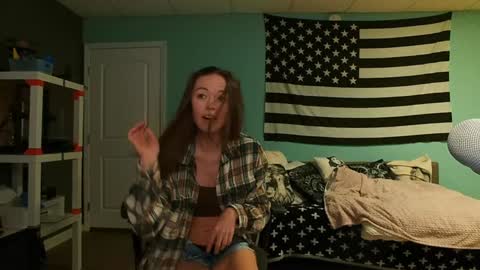 Snapshot of anabelleleigh chatting on 6, 11, 2025 Anabelleleigh online show from 6, 11, 2025