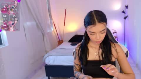 ANABEL WOLF  online show from 29, 10, 2025