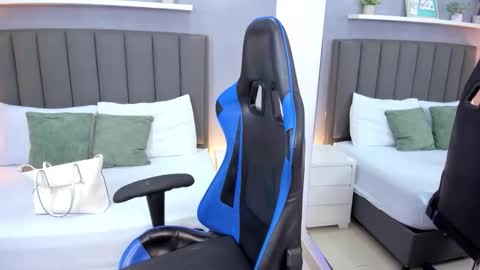 A N A online show from 20, 12, 2025