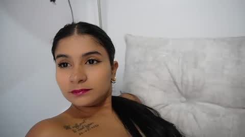 Snapshot of anahi__s chatting on 28, 1, 2025 ANAH   online show from 28, 1, 2025