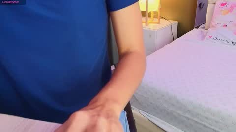 Snapshot of anahi_maite chatting on 27, 10, 2025 Anahi online show from 27, 10, 2025